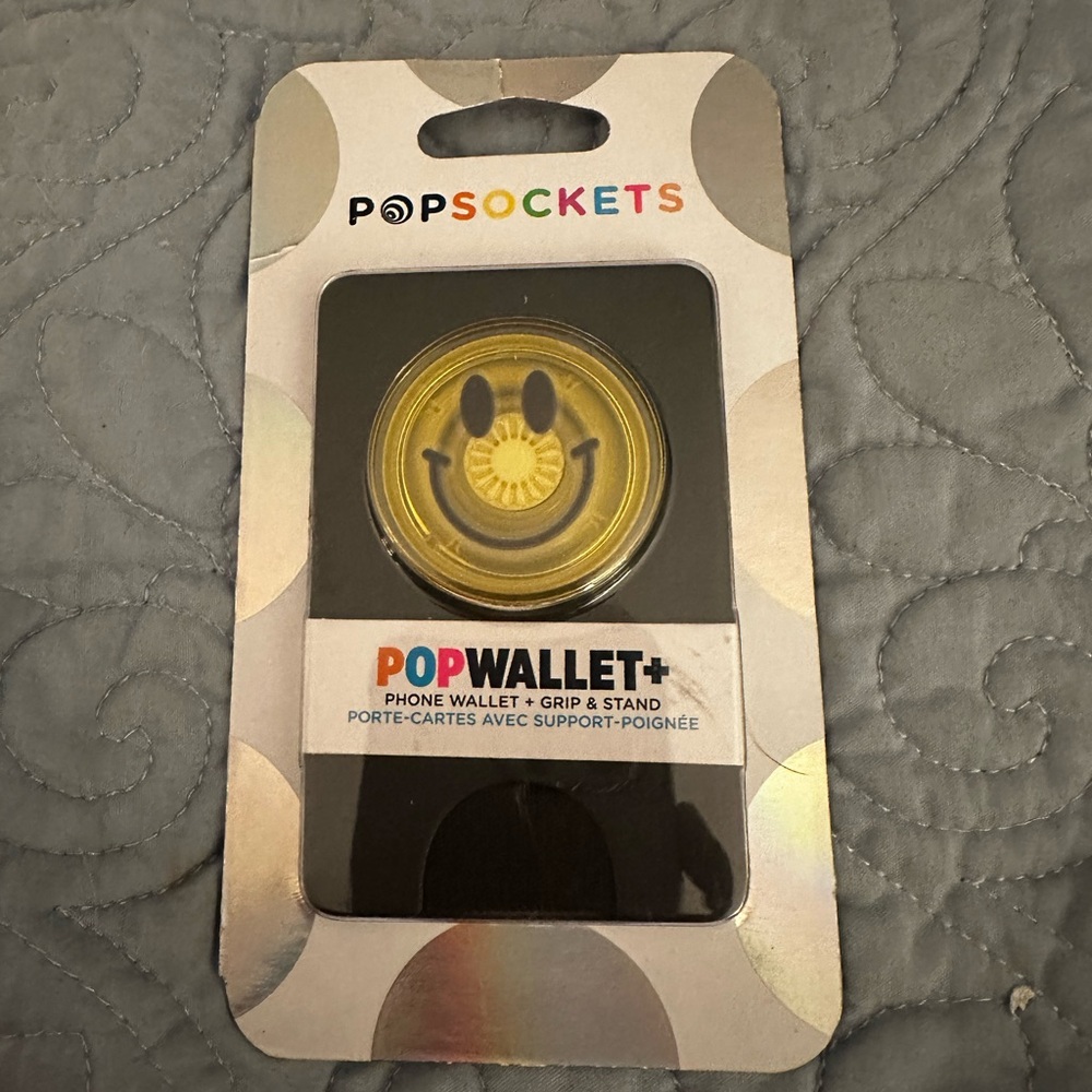PopSockets PopGrip Happy Smiley Face  Phone Wallet Grip & Phone PopTop Stand